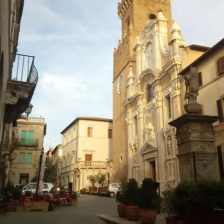 アパート Fra Il Duomo E La Sinagoga ピティリアーノ